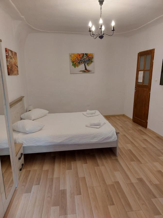 Poet Pastior Residence Sibiu Eksteriør bilde