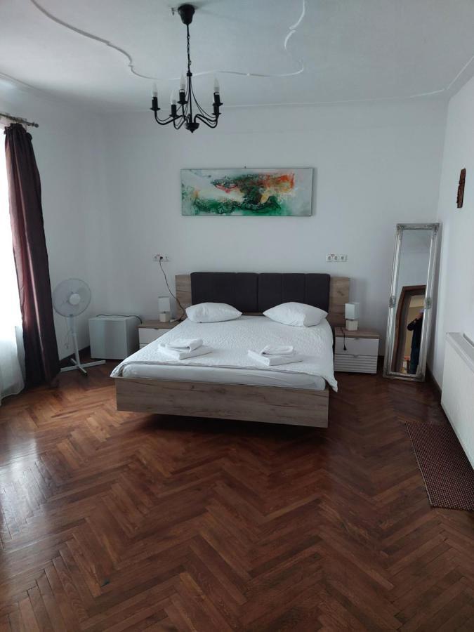 Poet Pastior Residence Sibiu Eksteriør bilde